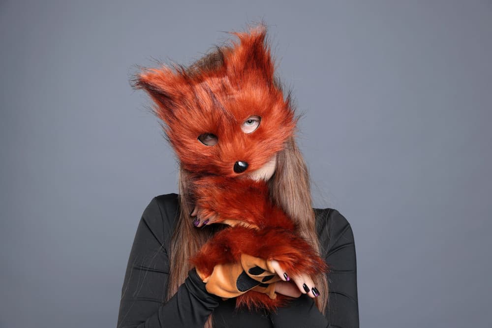 Furry (futrzaki) – czyli dlaczego ludzie przebierają się za zwierzęta. Czym jest ta subkultura?