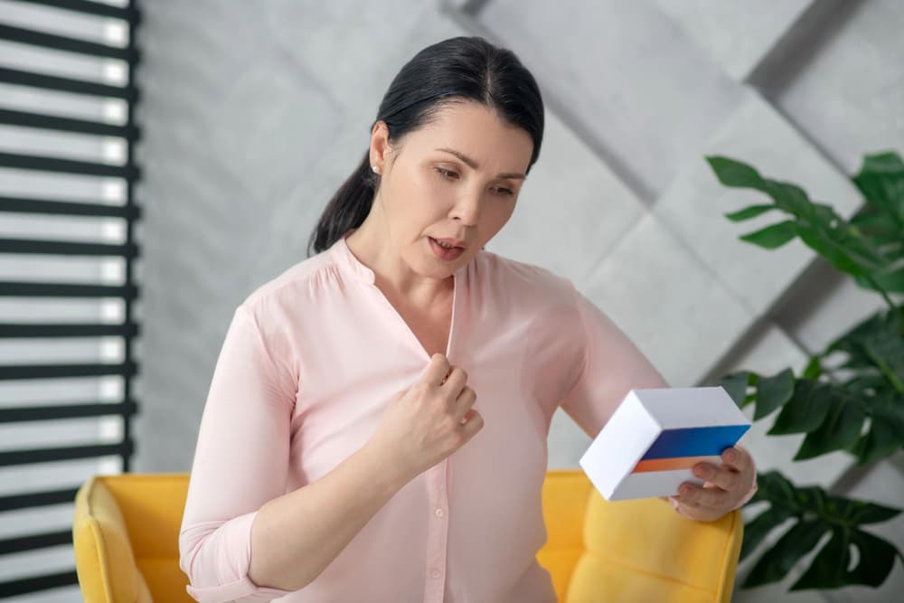 Hormonalna terapia zastępcza – kiedy warto się na nią zdecydować?