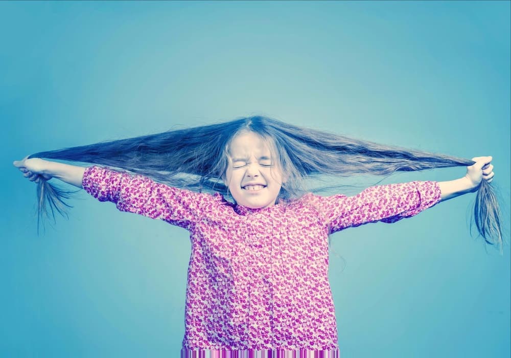 Wypadanie włosów u dziecka – przyczyny i leczenie nadmiernego wypadania włosów u dziecka Wypadanie włosów u dziecka – przyczyny i leczenie nadmiernego wypadania włosów u dziecka