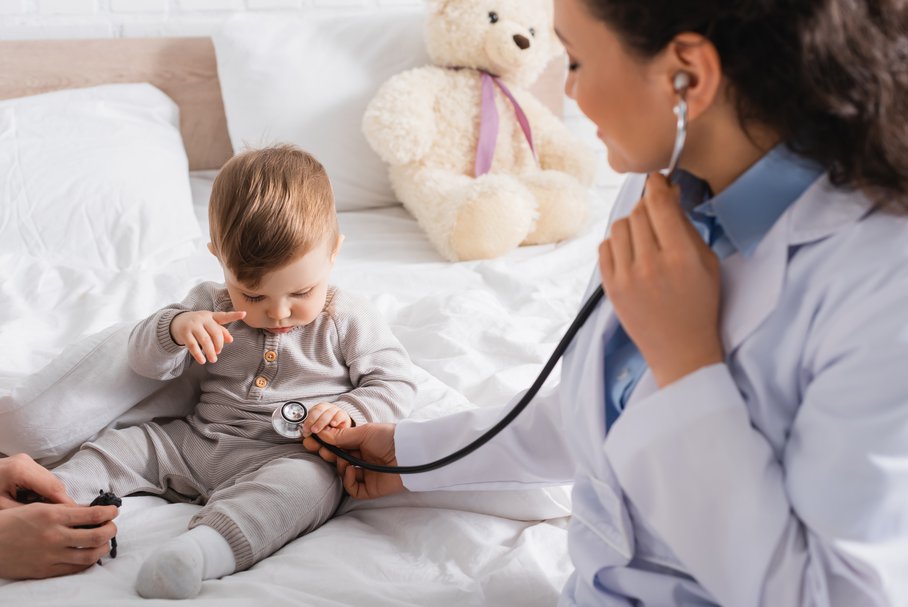 jak wybrać pediatrę dla niemowlaka