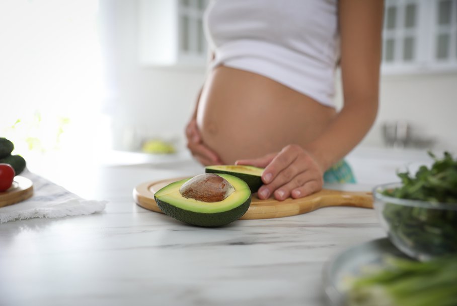 Awokado w ciąży – czy wolno je jeść?