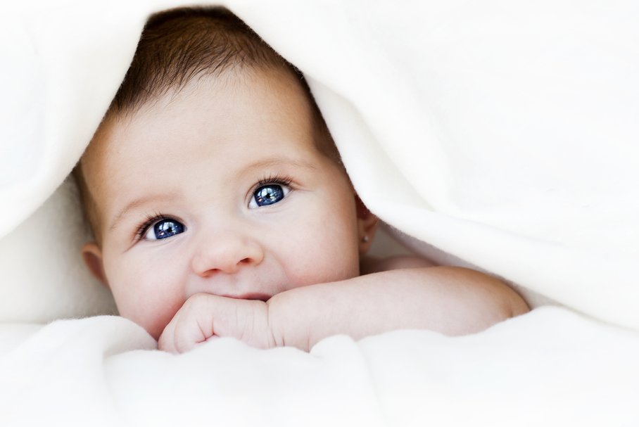 Kolor oczu u noworodka – jak i dlaczego się zmienia?