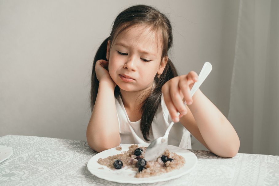 Anoreksja u dziecka – przyczyny, objawy, jak leczyć?