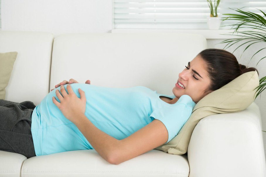Kolka nerkowa w ciąży – przyczyny i leczenie kolki nerkowej